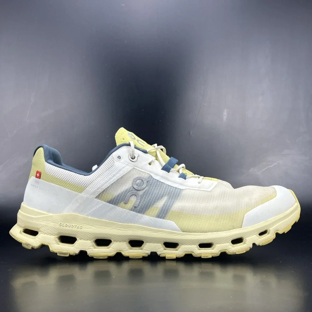 On Cloudvista Running Shoes - Men's Size 10.5 'Ivory/Endive' (64.98318)